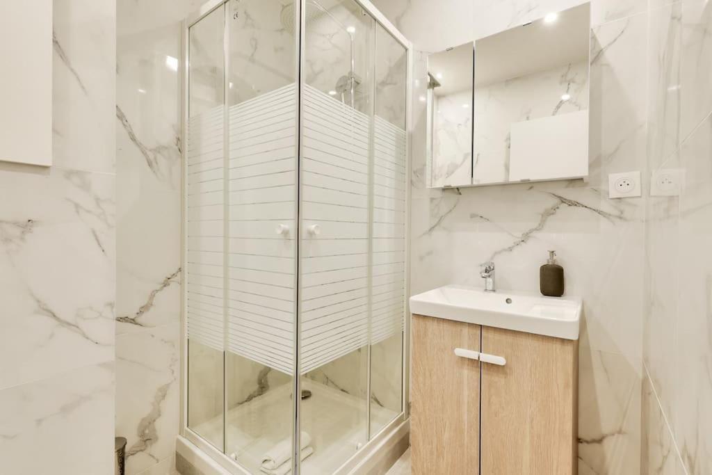 Studio Confortable Au Coeur De Paris Apartment Ngoại thất bức ảnh
